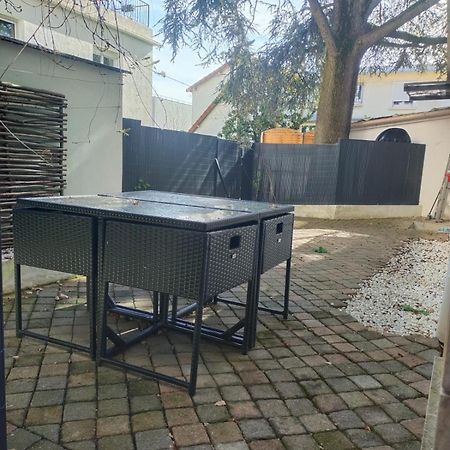 2 Piece Avec Terrasse Ensoleille Apartamento Suresnes Exterior foto